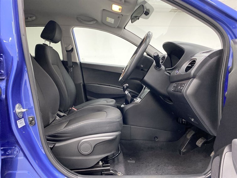 Used Hyundai i10 2019 for sale - 78206433: Photo 32