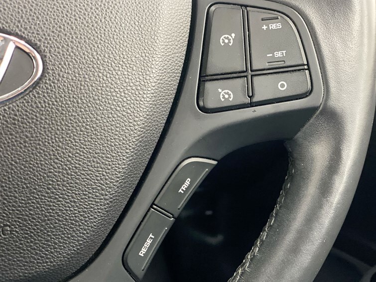 Used Hyundai i10 2019 for sale - 78206433: Photo 41