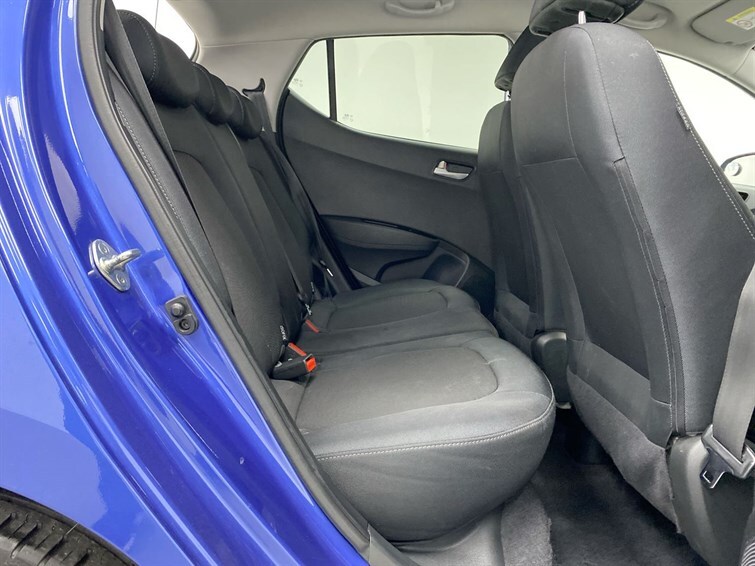 Used Hyundai i10 2019 for sale - 78206433: Photo 64