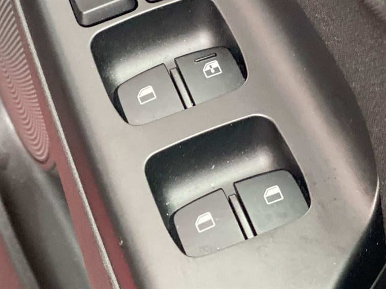 Used Hyundai KONA 2022 for sale - 77210605: Photo 34