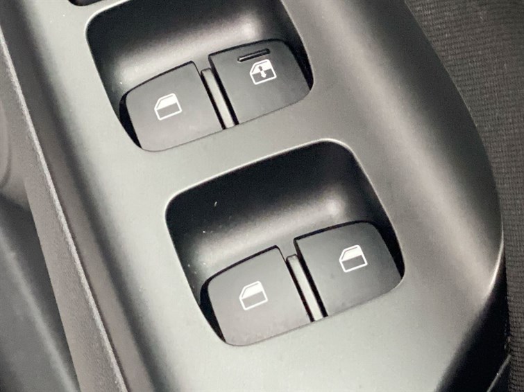 Used Hyundai KONA 2022 for sale - 77412933: Photo 34