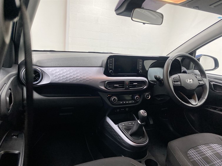 Used Hyundai i10 2025 for sale - 77457320: Photo 2