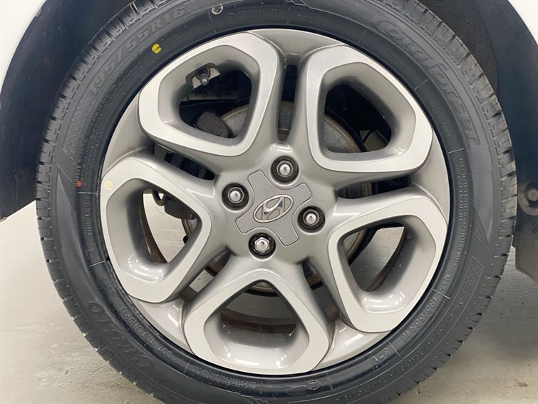 Used Hyundai i20 2020 for sale - 78081392: Photo 17