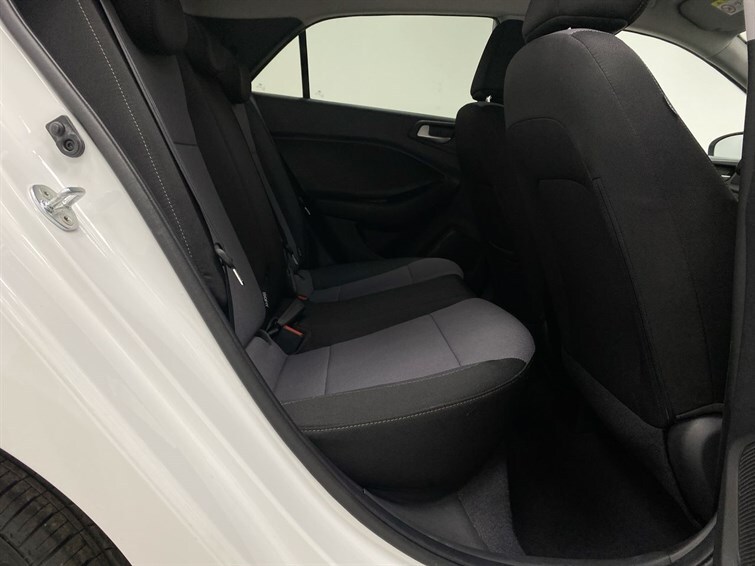 Used Hyundai i20 2020 for sale - 78081392: Photo 63