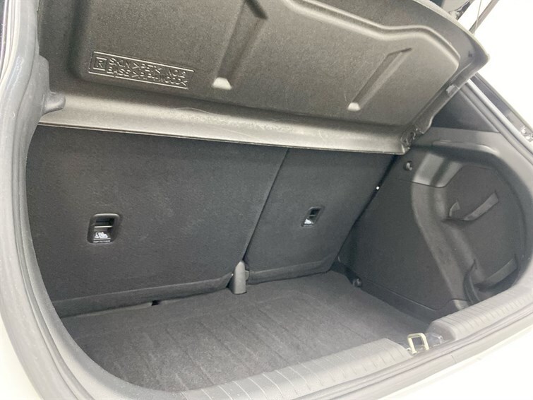 Used Hyundai i20 2020 for sale - 78081392: Photo 67