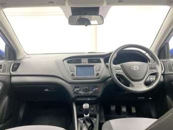 Used Hyundai i20 2019 for sale - 74889483: Photo