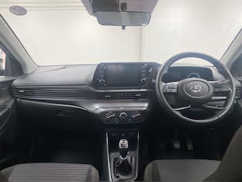 Used Hyundai i20 2023 for sale - 79659260: Photo