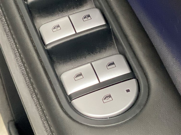 Used Hyundai IONIQ 5 for sale - 77826007: Photo 34