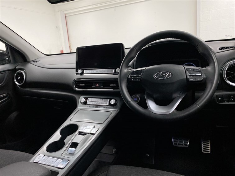 Used Hyundai KONA 2023 for sale - 77739301: Photo 33