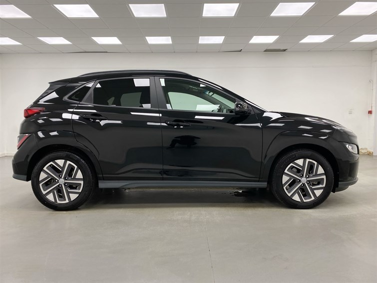 Used Hyundai KONA 2023 for sale - 77739301: Photo 5