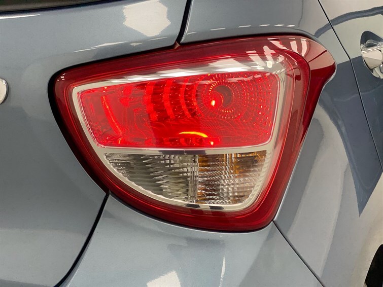 Used Hyundai i10 2016 for sale - 77613672: Photo 23