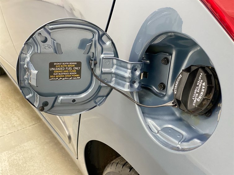 Used Hyundai i10 2016 for sale - 77613672: Photo 28