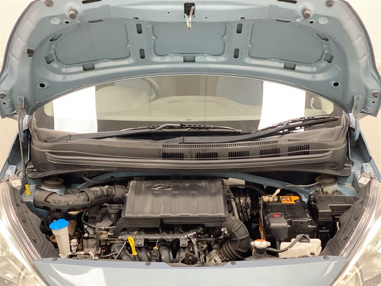 Used Hyundai i10 2016 for sale - 77613672: Photo 30