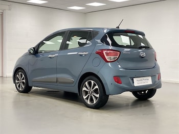 Used Hyundai i10 2016 for sale - 77613672: Photo