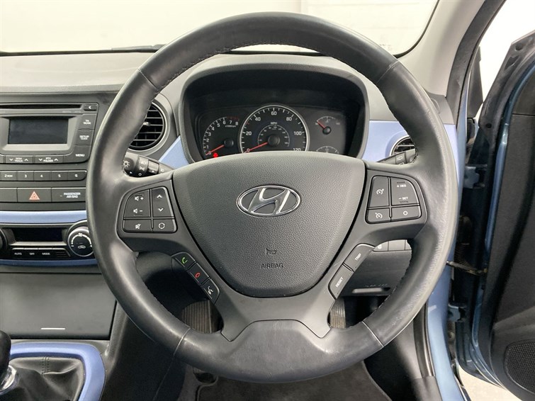Used Hyundai i10 2016 for sale - 77613672: Photo 43