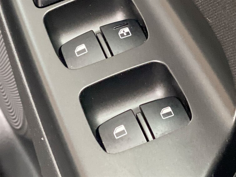 Used Hyundai KONA 2023 for sale - 77539342: Photo 34