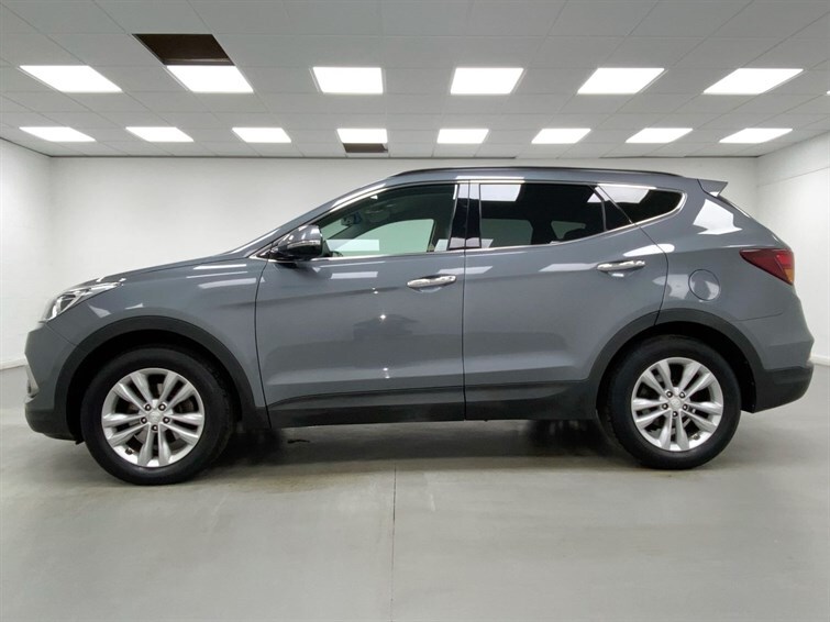 Used Hyundai Santa Fe 2018 for sale - 77910441: Photo 13