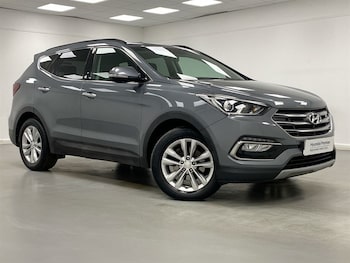 Used Hyundai Santa Fe 2018 for sale - 77910441: Photo