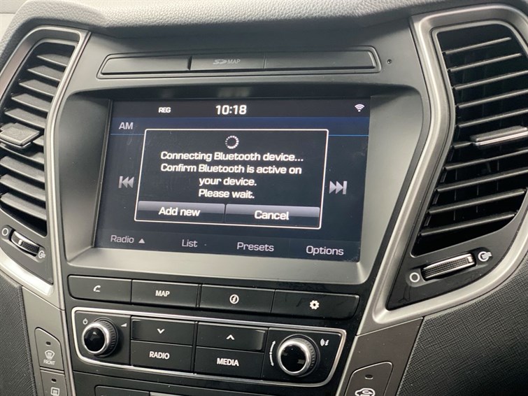 Used Hyundai Santa Fe 2018 for sale - 77910441: Photo 48