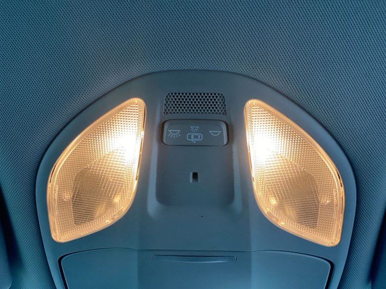 Used Hyundai Santa Fe 2018 for sale - 77910441: Photo 52