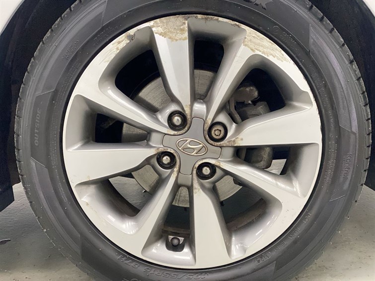 Used Hyundai i20 2017 for sale - 77359877: Photo 15