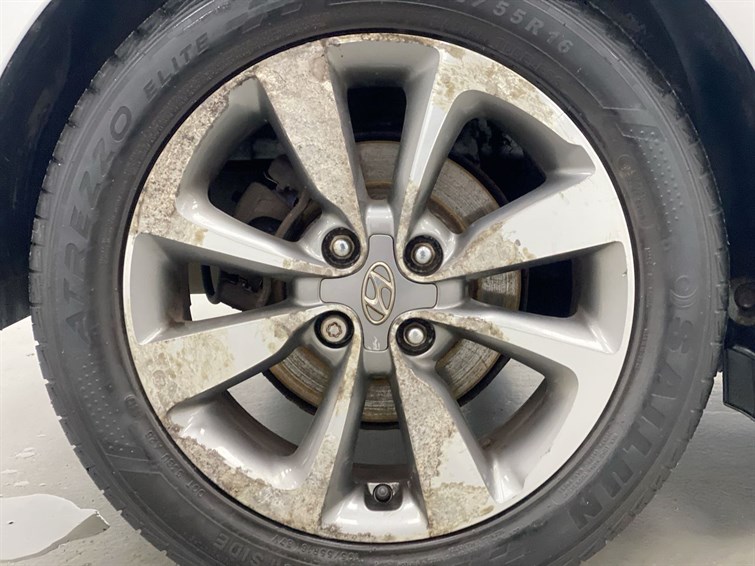 Used Hyundai i20 2017 for sale - 77359877: Photo 17