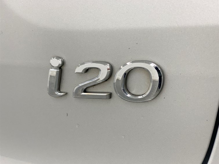 Used Hyundai i20 2017 for sale - 77359877: Photo 29