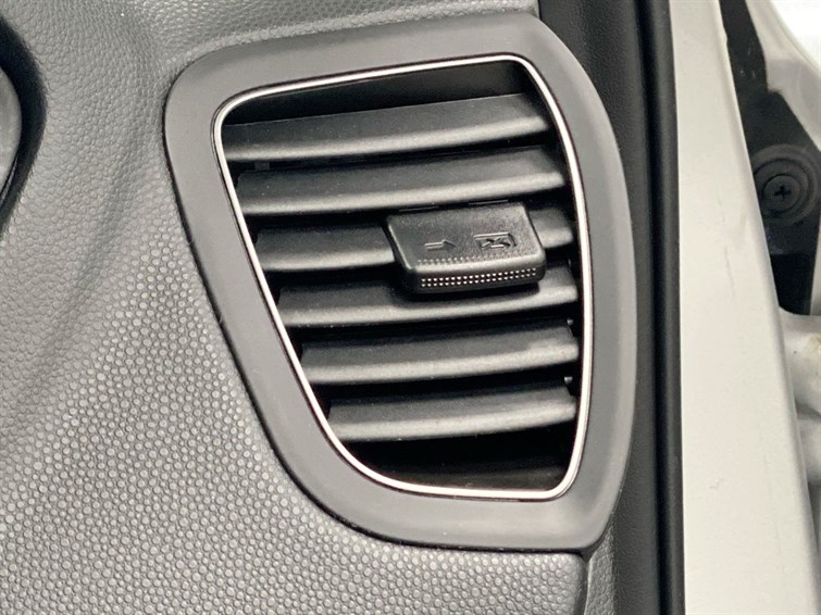 Used Hyundai i20 2017 for sale - 77359877: Photo 36