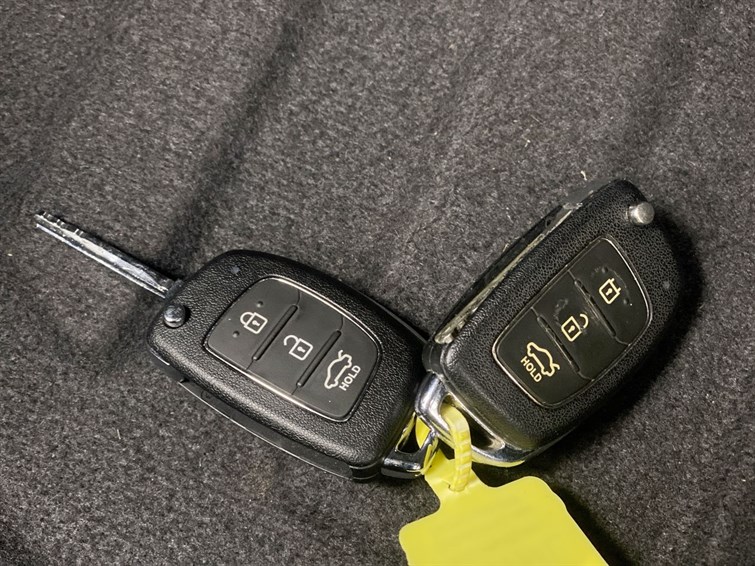 Used Hyundai i10 2015 for sale - 77210623: Photo 60