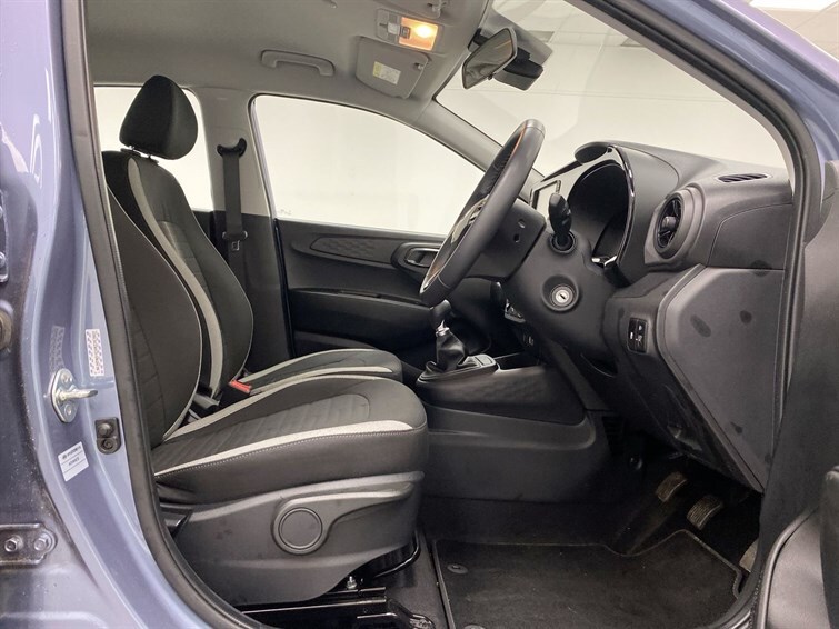 Used Hyundai i10 2024 for sale - 77910436: Photo 32