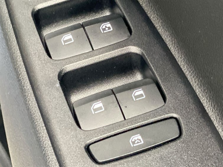 Used Hyundai i10 2024 for sale - 77910436: Photo 34