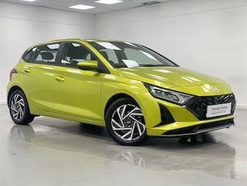 Used Hyundai i20 2024 for sale - 77210499: Photo