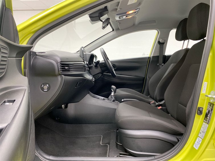 Used Hyundai i20 2024 for sale - 77210499: Photo 54