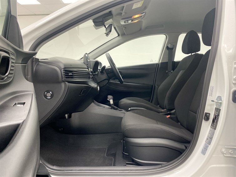 Used Hyundai i20 2024 for sale - 78081352: Photo 54