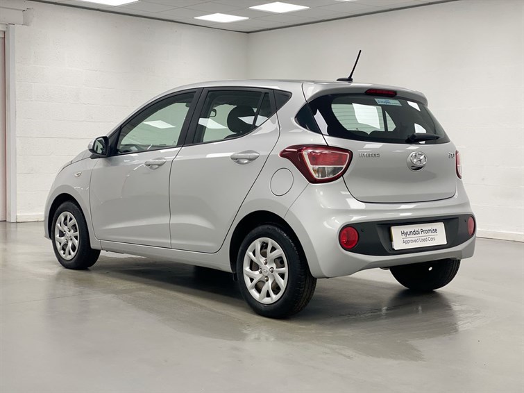 Used Hyundai i10 2018 for sale - 78081360: Photo 3