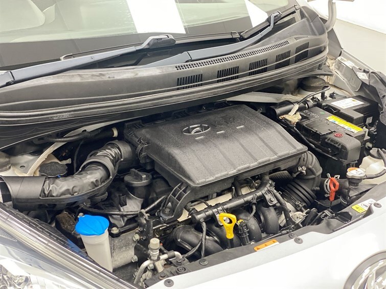 Used Hyundai i10 2018 for sale - 78081360: Photo 31