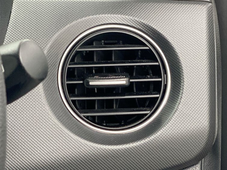 Used Hyundai i10 2018 for sale - 78081360: Photo 36