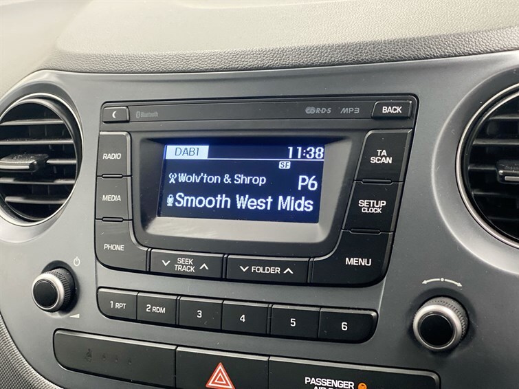 Used Hyundai i10 2018 for sale - 78081360: Photo 47