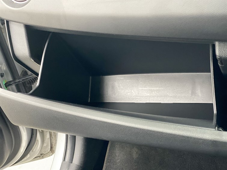 Used Hyundai i10 2018 for sale - 78081360: Photo 60