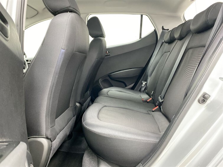 Used Hyundai i10 2018 for sale - 78081360: Photo 63