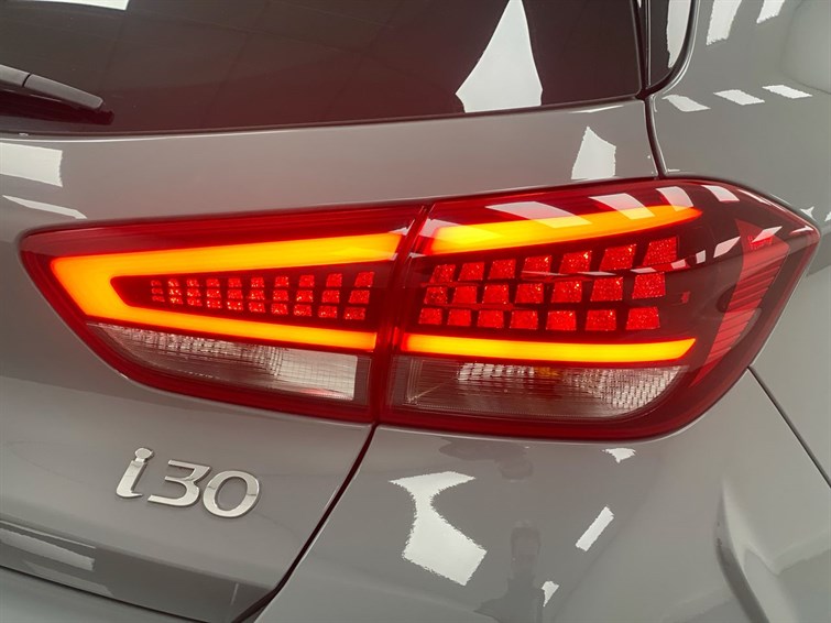 Used Hyundai i30 2022 for sale - 77210660: Photo 22