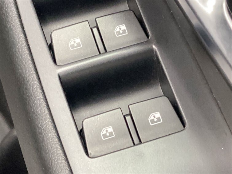 Used Hyundai i30 2022 for sale - 77210660: Photo 34