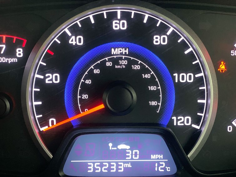 Used Hyundai i10 2018 for sale - 77292787: Photo 11