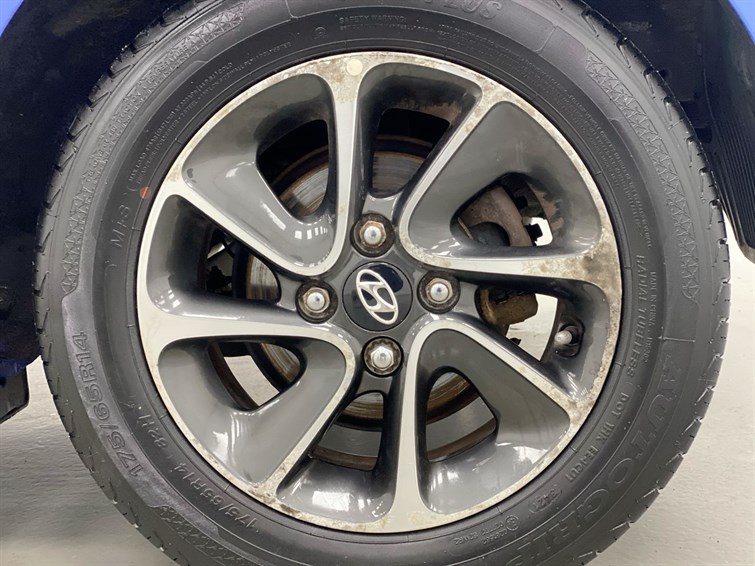 Used Hyundai i10 2018 for sale - 77292787: Photo 19