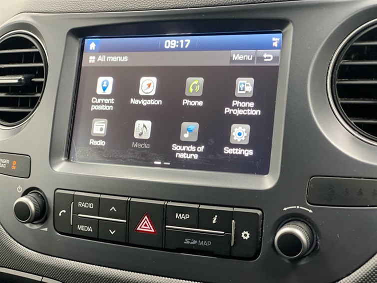 Used Hyundai i10 2018 for sale - 77292787: Photo 46