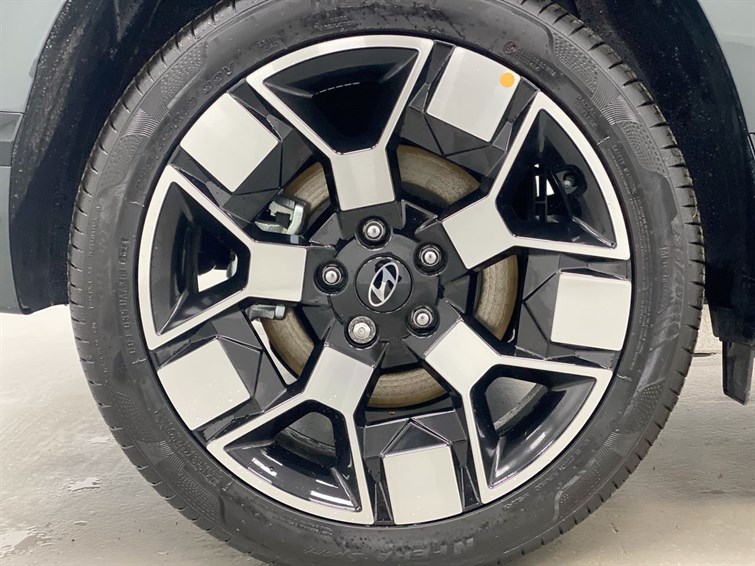 Used Hyundai KONA 2024 for sale - 77210424: Photo 17