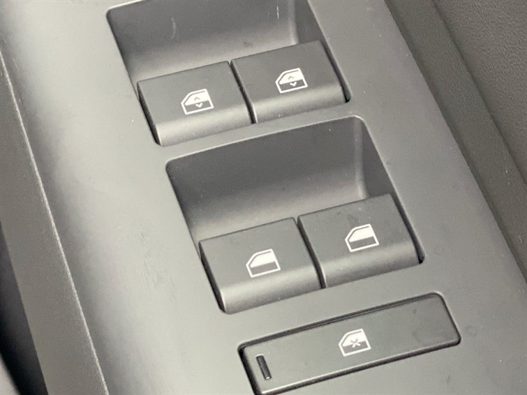 Used Hyundai KONA 2024 for sale - 77210424: Photo 34