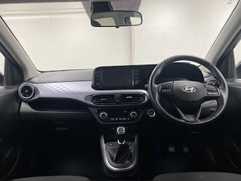 Used Hyundai i10 2023 for sale - 79522576: Photo