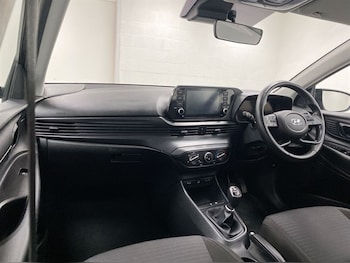 Used Hyundai i20 2022 for sale - 78773434: Photo