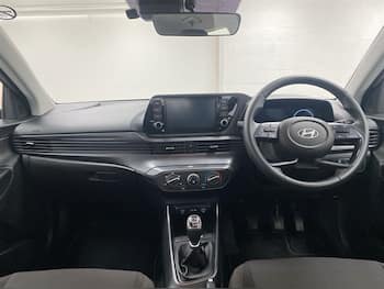 Used Hyundai i20 2024 for sale - 79510361: Photo